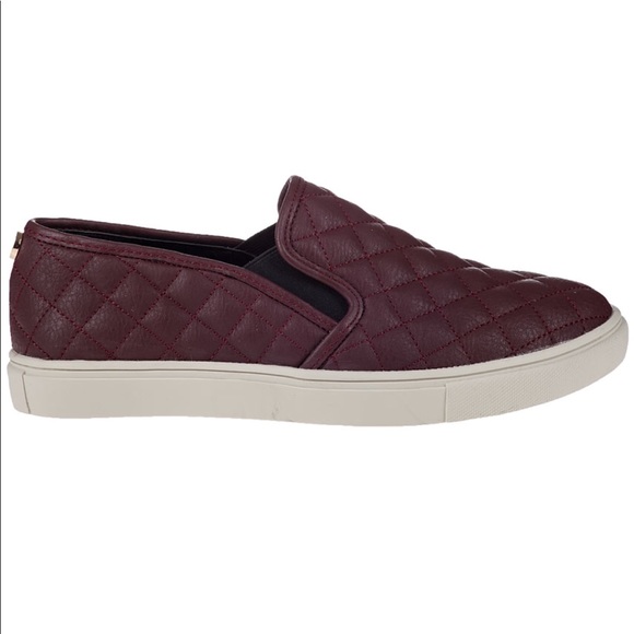 steve madden quilted shoes